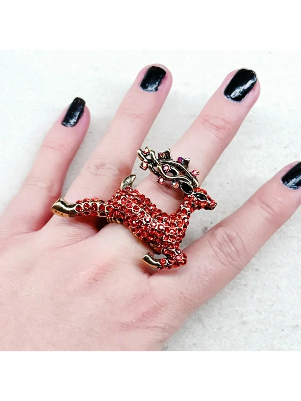 3015u. Reindeer Stretch Ring Glass Christmas